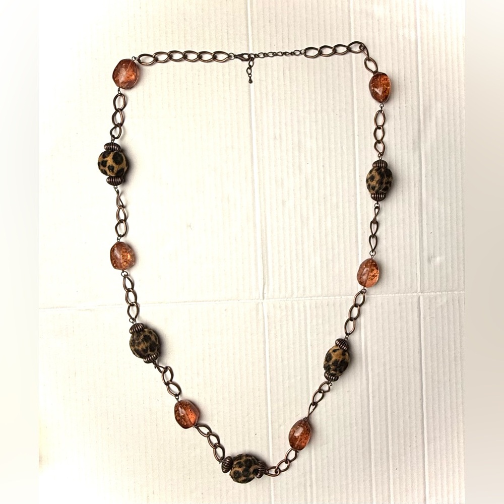 Vintage Fuzzy Leopard & Lucite Beaded Long Chain Necklace Fashion 80s Retro‎